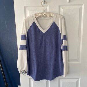 Blue and White V-Neck Long Sleeve Shirt